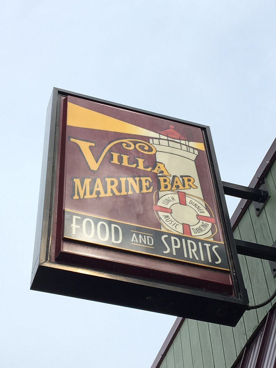 Villa Marine Bar